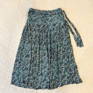 Flowy Blue Flower Skirt